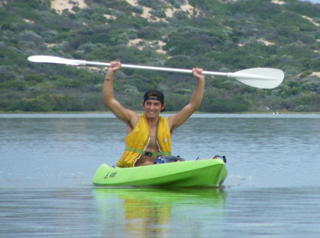 Вилла Coorong Waterfront Retreat Meningie Экстерьер фото